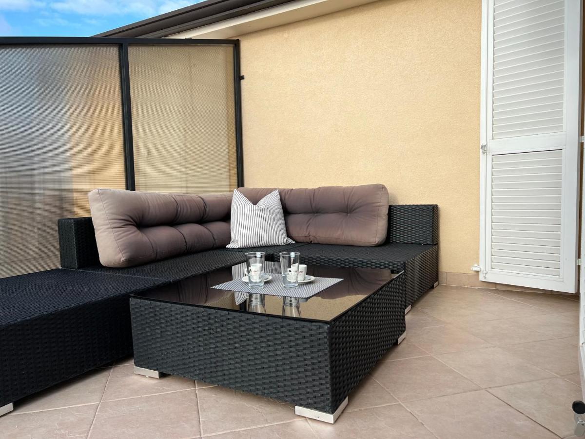 Maj Premium Apartment 4 Sterne - Neu Renoviert 포레치 외부 사진